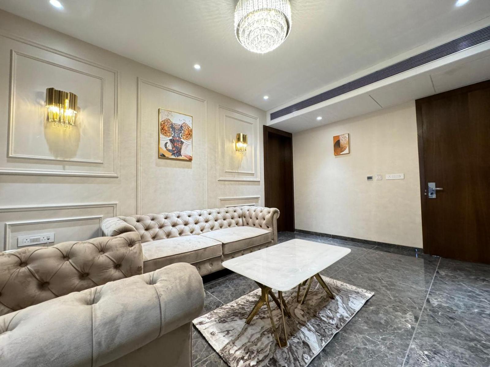 Hotel Carnival Parbhani 외부 사진